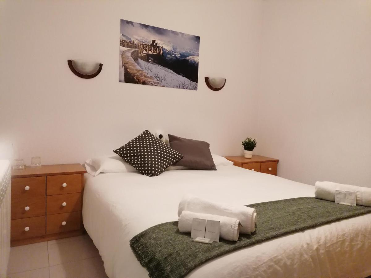 Albergue 세르베라데피수에르가 외부 사진