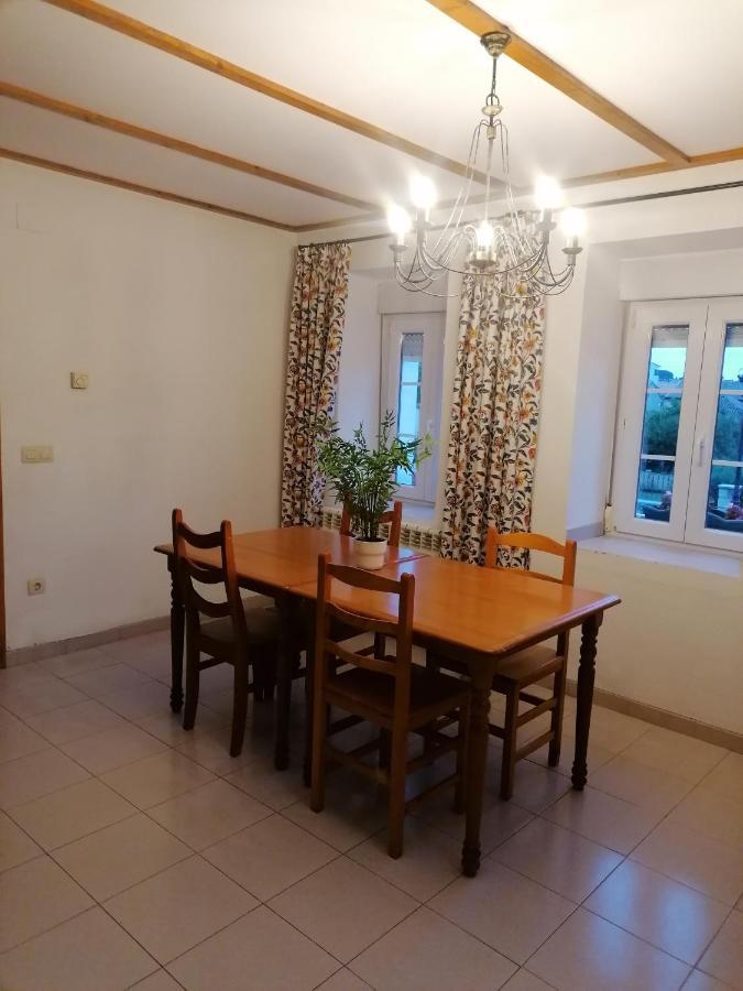 Albergue 세르베라데피수에르가 외부 사진